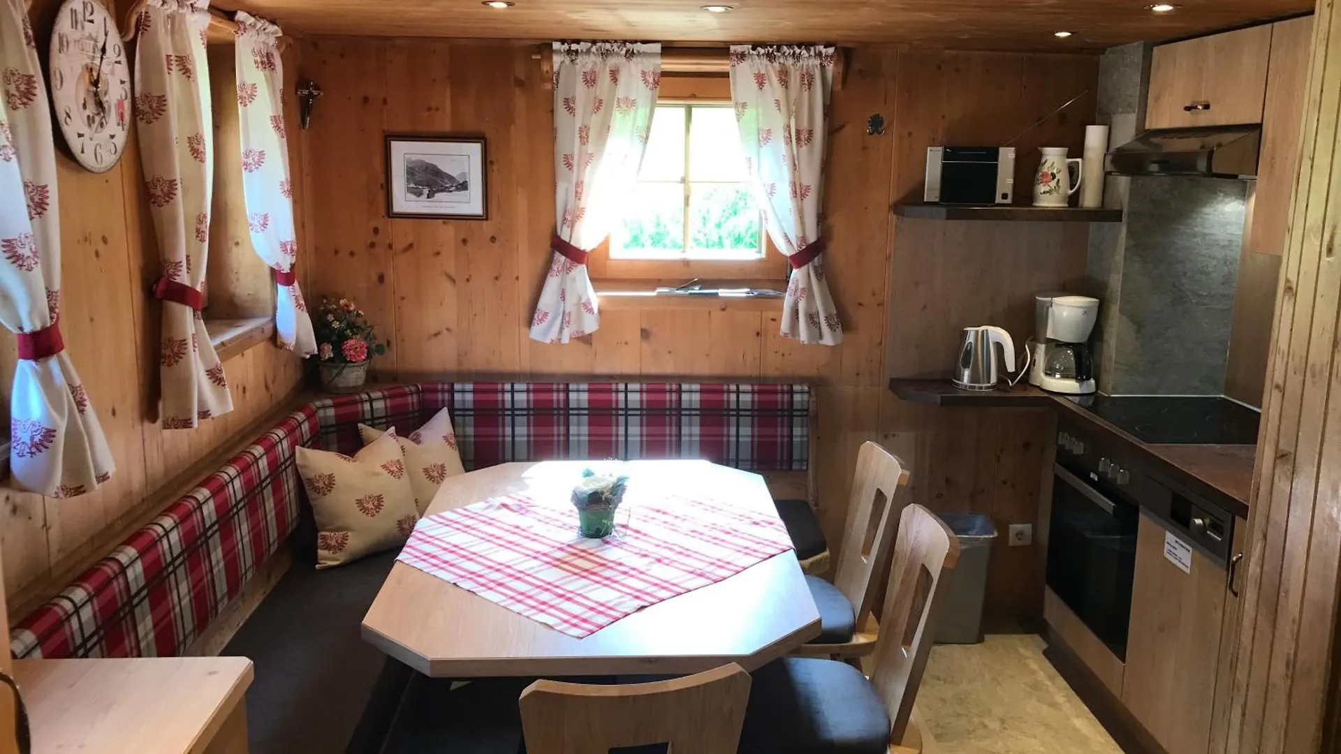 Huettenzeit Almhuette Soelden Sölden
