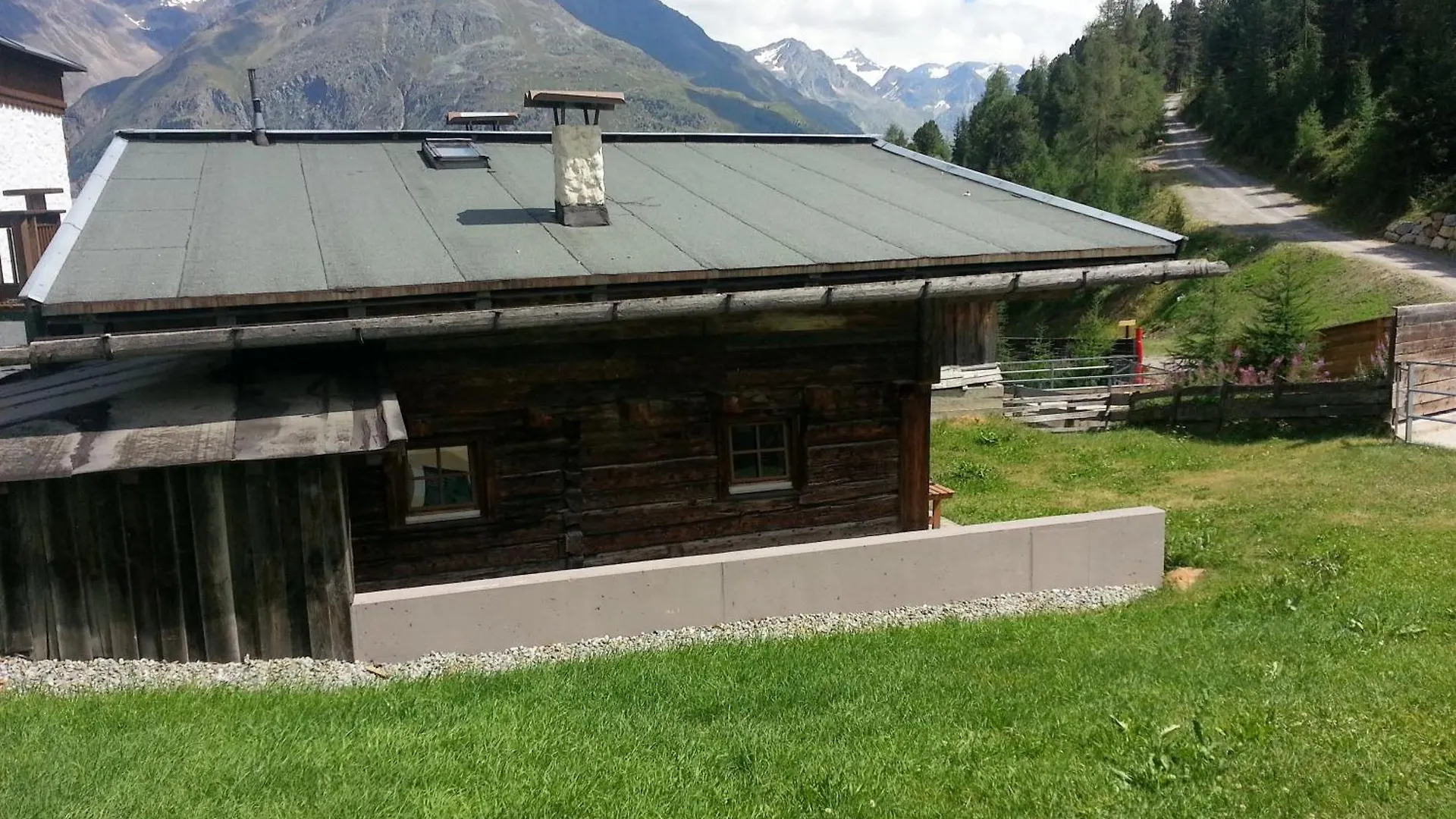 Huettenzeit Almhuette Soelden Rakousko